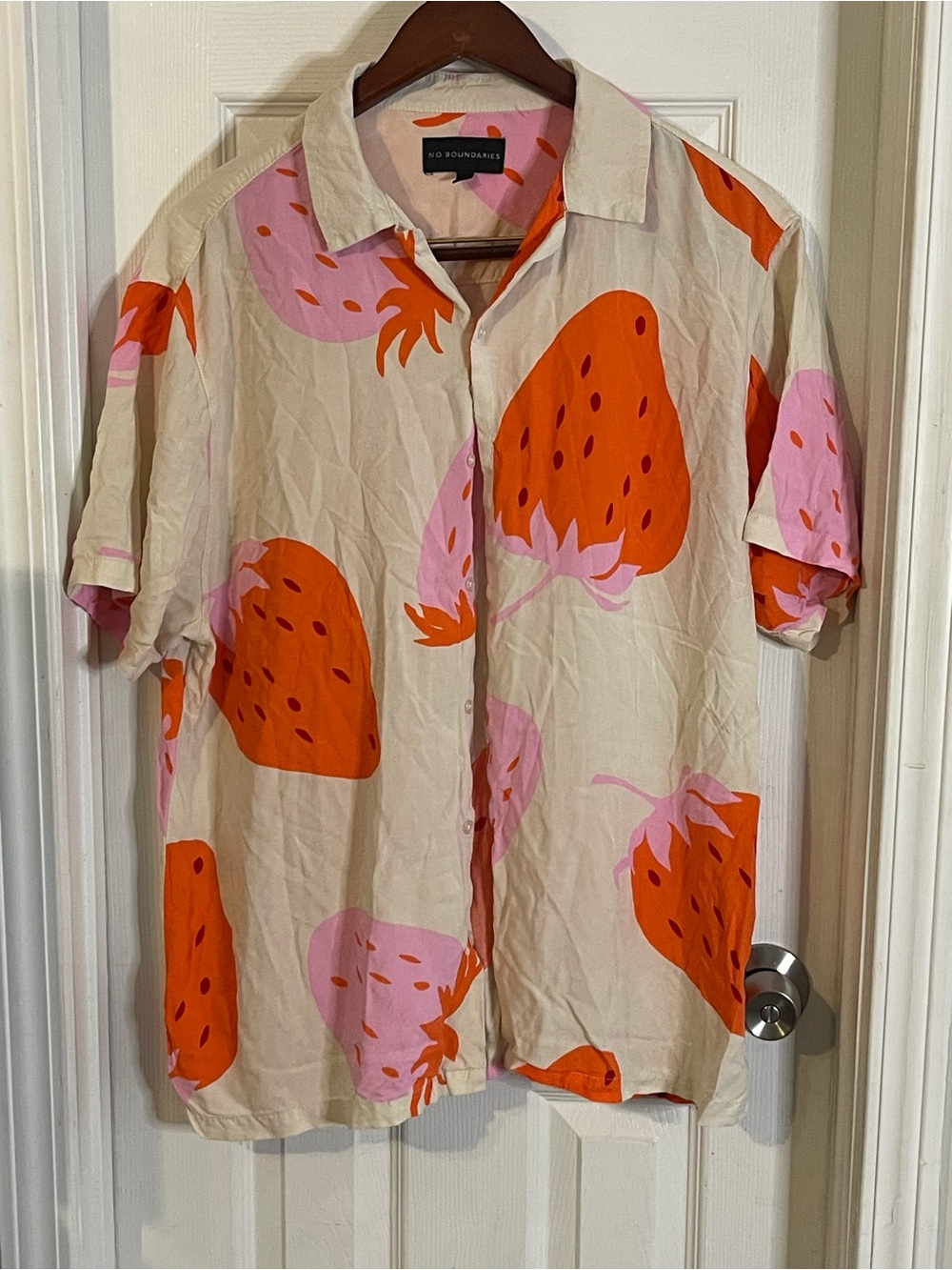 No Boundaries Cream Button-Down Shirt with Orange & Pink Strawberry Motif